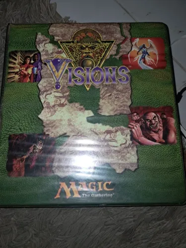 Magic the Gathering - 1350 cards - 565 artefato + 416 terrenos + 369 multicolor + Fichario