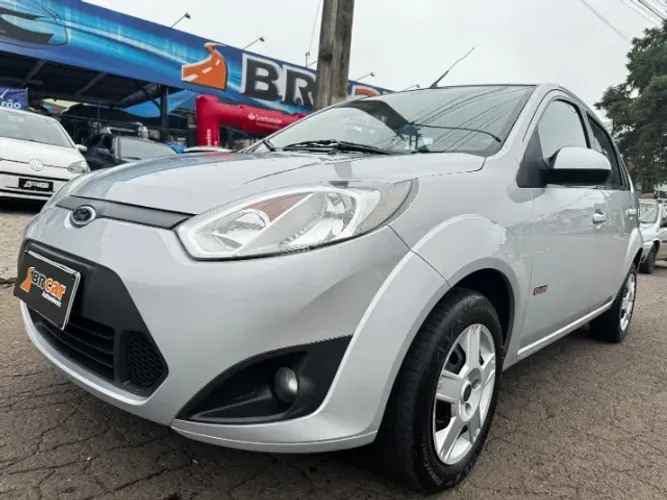 Ford Fiesta Sedan 1.0 8V Flex 4P 2011