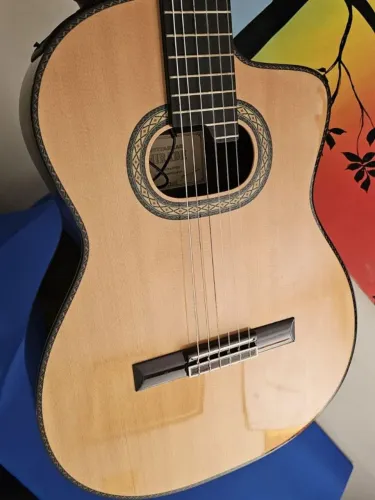 Violão Takamine japonês TH90