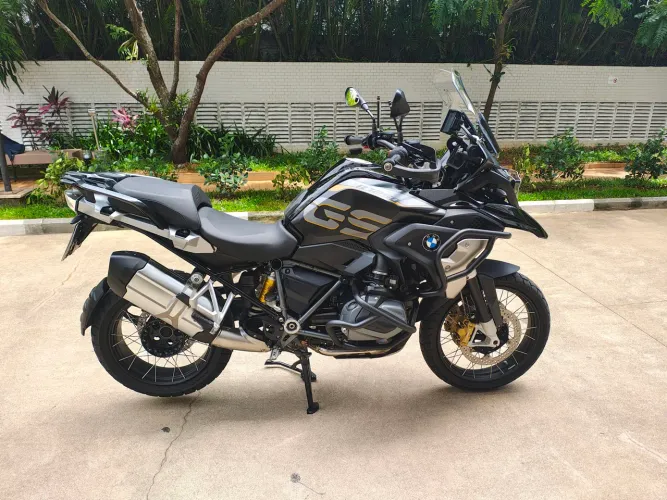 R1250 GS exclusive 2020 com 10.900 km