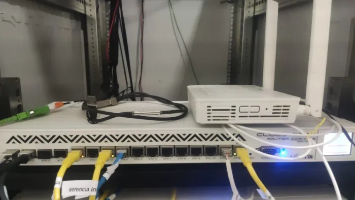 MIKROTIK  CCR1036 4S
