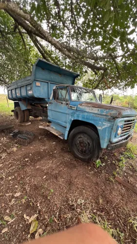 F11.000 caçamba basculante 