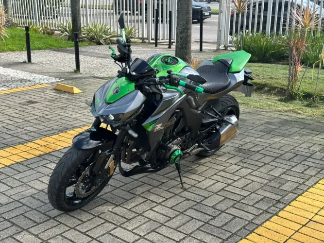 Kawasaki Z1000 2015