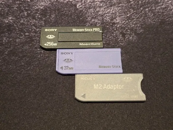Kit Memory Card Sony Original Vintage 32MB+256MB+Adaptador