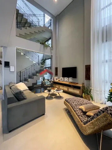 Casa em Rua Napoleão Vieira - Praia do Estaleiro - Balneário Camboriú/SC