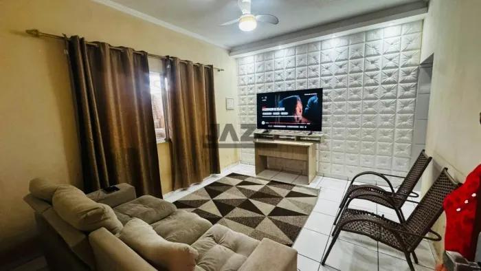 Casa 3 quartos, 1 suite + Edicula com 3 cmodos - 180 m² - Tude bastos - Praia Grande