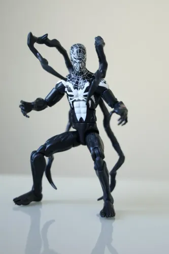Marvel Legends Superior Venom - Rhino wave