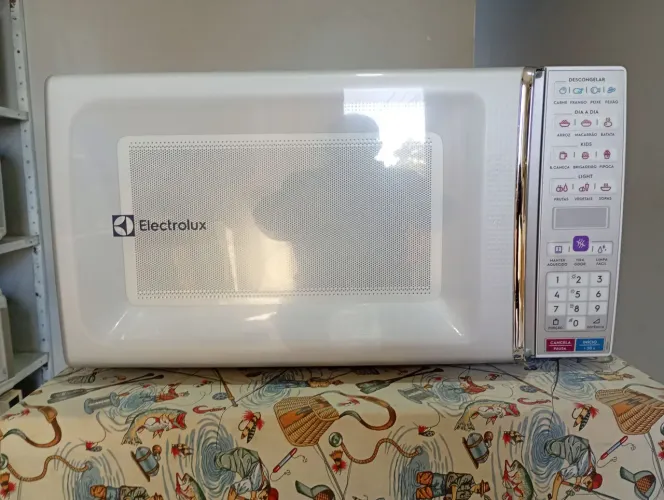 Microondas Electrolux MEO44 34 Litros 127 Volts