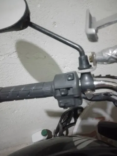 Punho Luz Esquerdo Titan 150 Fan 125