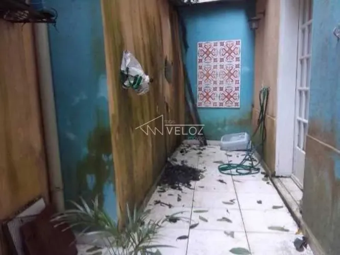 Apartamento : / Residencial / Santa Teresa