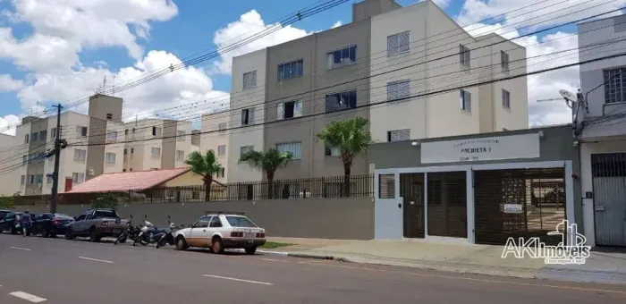 Apartamento com 3 dormitórios para alugar, 67 m² por R$ 1.700,00/mês - Vila Bosque - Marin