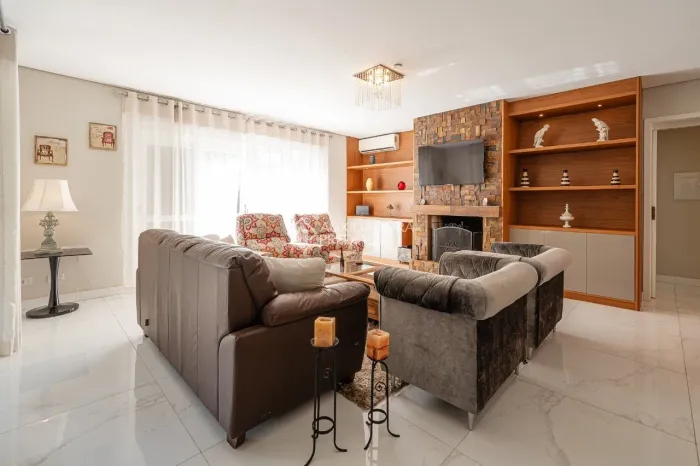 Casa a venda em um dos bairros mais charmosos de Gramado, o Planalto!