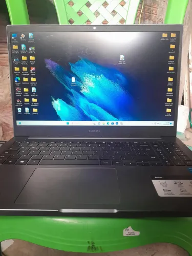 Vendo Samsung book