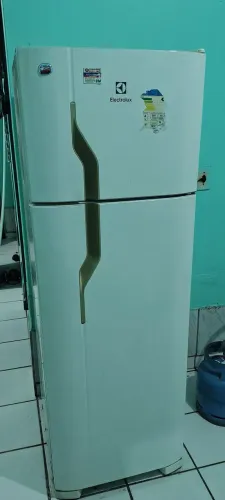 Geladeira gelo seco