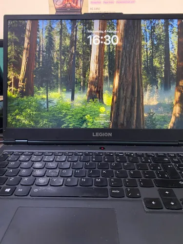 Lenovo legion 5i Apple Sequoia e Windows 32gb ram rtx 2060