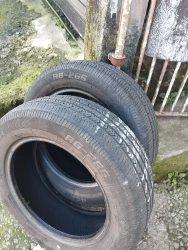 Pneus 185/60 r14