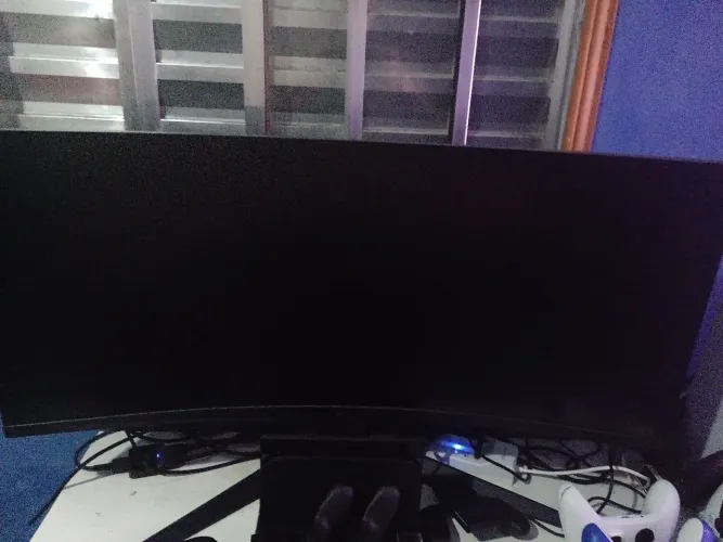 Monitor gamer 34 polegadas 180 hz ultrawide Asus tuf