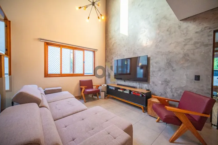 Casa com 4 dormitórios, sendo 2 suítes para venda - Granja Viana - Cotia - SP
