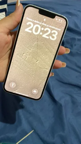iPhone 16e