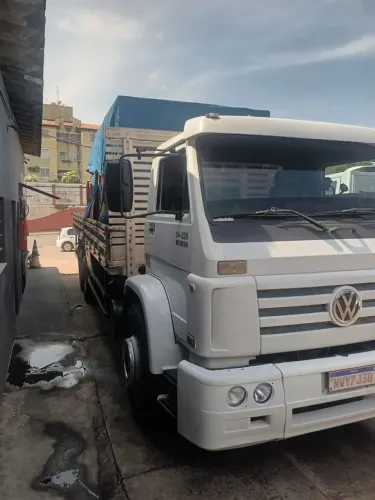 Truck 242020 wolksvagem