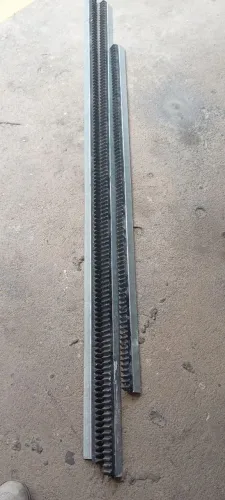 Vende-se trilho para portão novo