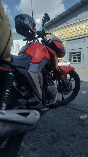 VENDO DK 150 ( apenas venda)