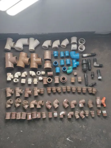 Sobra material de construção 