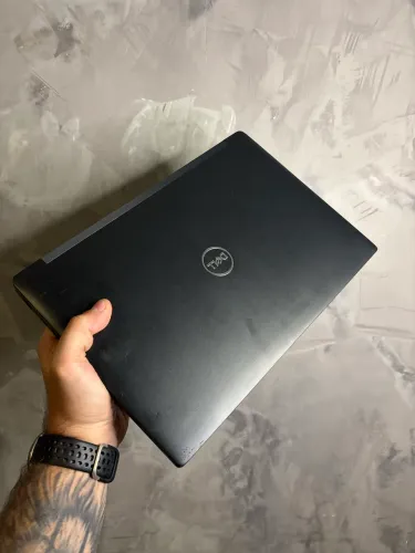 Notebook Dell Latitude 7390 i7 8° Geração