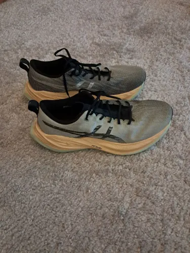 Tênis Masculino Asics Superblast 1 tam. 43