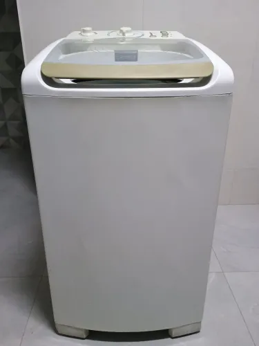 Lavadora de roupas Eletrolux 8kg