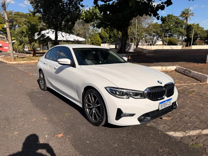 BMW 320I A Modern/sport TB 2.0/a.flex 16V 4P 2020