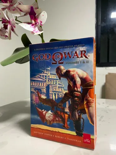 Livros God Of War - Caixa. Volumes 1 e 2 - Vol 2 ainda lacrado (Apenas para retirada em M