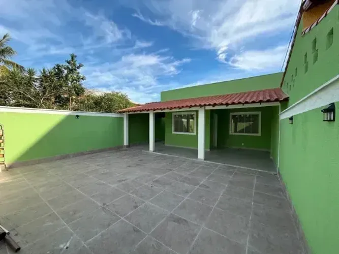 Alugo casa comercial com 2 quartos no Centro - Maricá - RJ