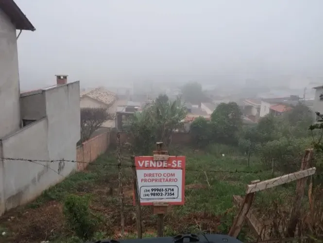 Lote de 360m² no Bairro Padre Francisco - São Vicente de Minas/MG