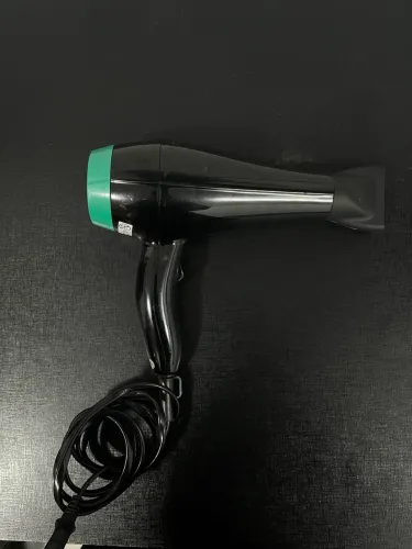 Secador de Cabelo GAMA ITALY Ceramic Íon Preto e Verde 2100W 2 Velocidades Babosa 