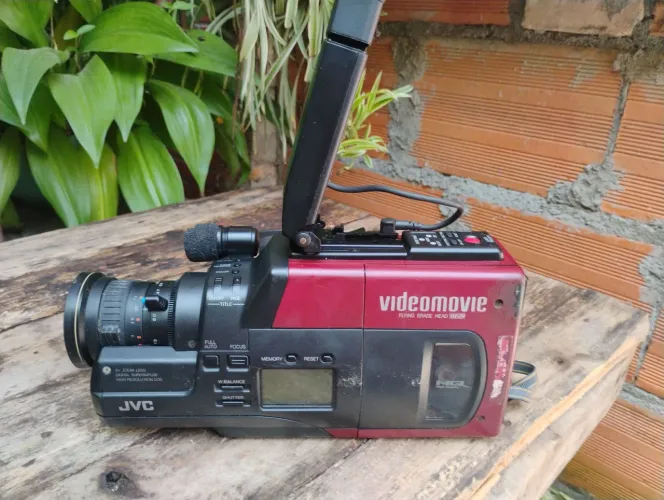 Filmadora JVC com defeito não funciona
