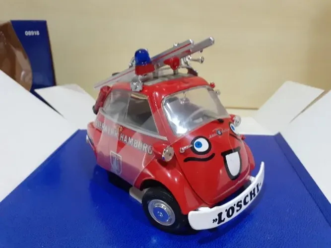 Miniatura Bmw Isetta 250 1/18 Revell Metal Raridade