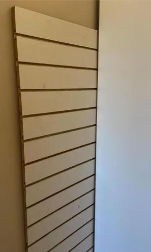 Painel canaletado