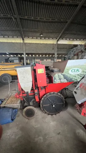 Plantadeira de Batatas CLK PA2L