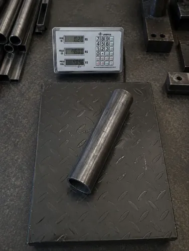 Balança digital nova lacrado para 180 kg plataforma 30 x40 sem mastro