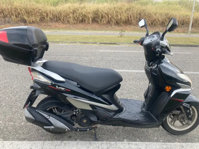 Moto Scooter Duzuki Haojue VR 150cc