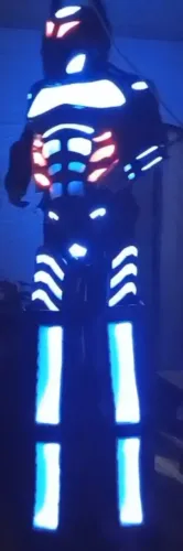 Robô Zeus gigante