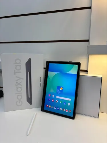 Tablet Samsung Galaxy Tab S10 FE -WIFI- 8GB RAM - 128 GB Armazenamento
