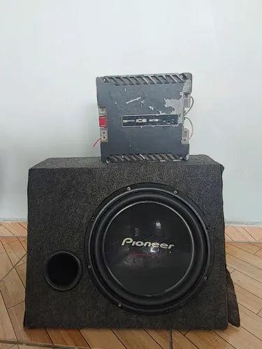 Subwoofer Pioneer 400rms 12" + módulo Taramps