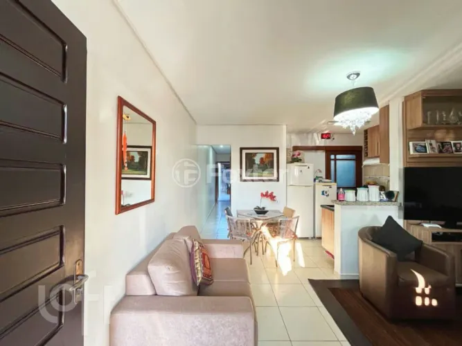 Casa à venda Rua Irmão Mainar Longhi, Hípica - Porto Alegre
