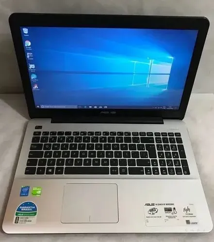 Notebook Asus i5 com placa de vídeo dedicada