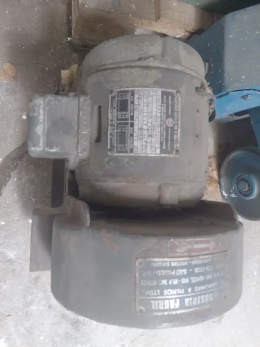 Motor