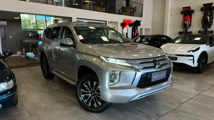 Mitsubishi Pajero Sport HPE 2.5 4X4 Diesel Aut. 2021