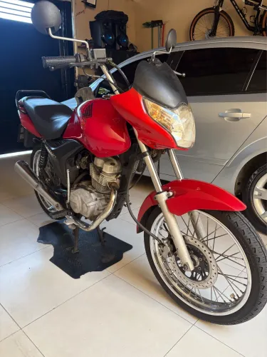 Titan 150