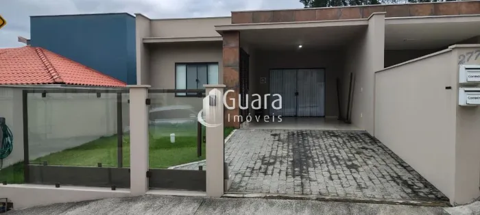 Casa a venda em Nova Esperança - Guaramirim